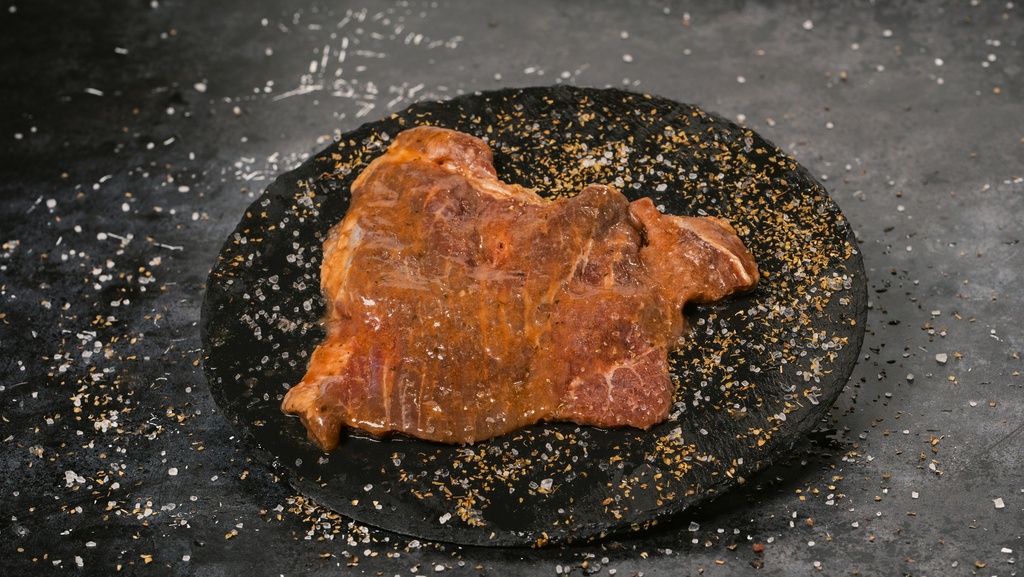 BISTEC DE RES ADOBADO